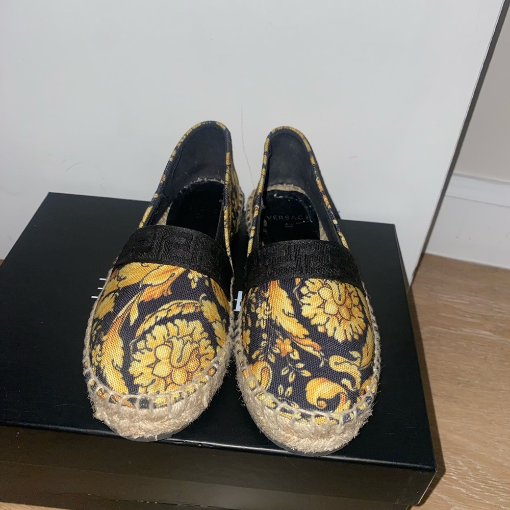 Versace Girl's Barocco-Greca Canvas Espadrilles